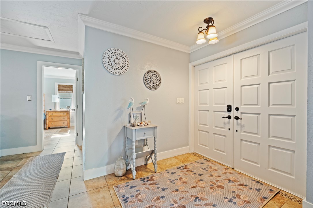 3 Bed Pool Home for Sale in Cape Coral, photo 5