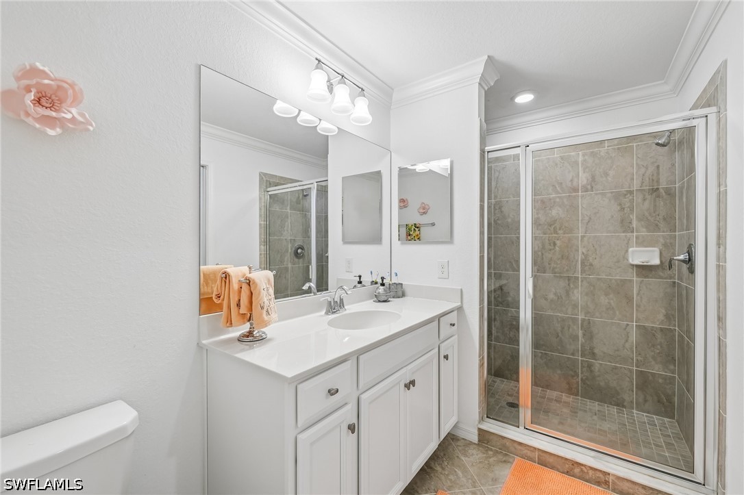 2 Bed Waterfront Home for Sale in Trevi, photo 5