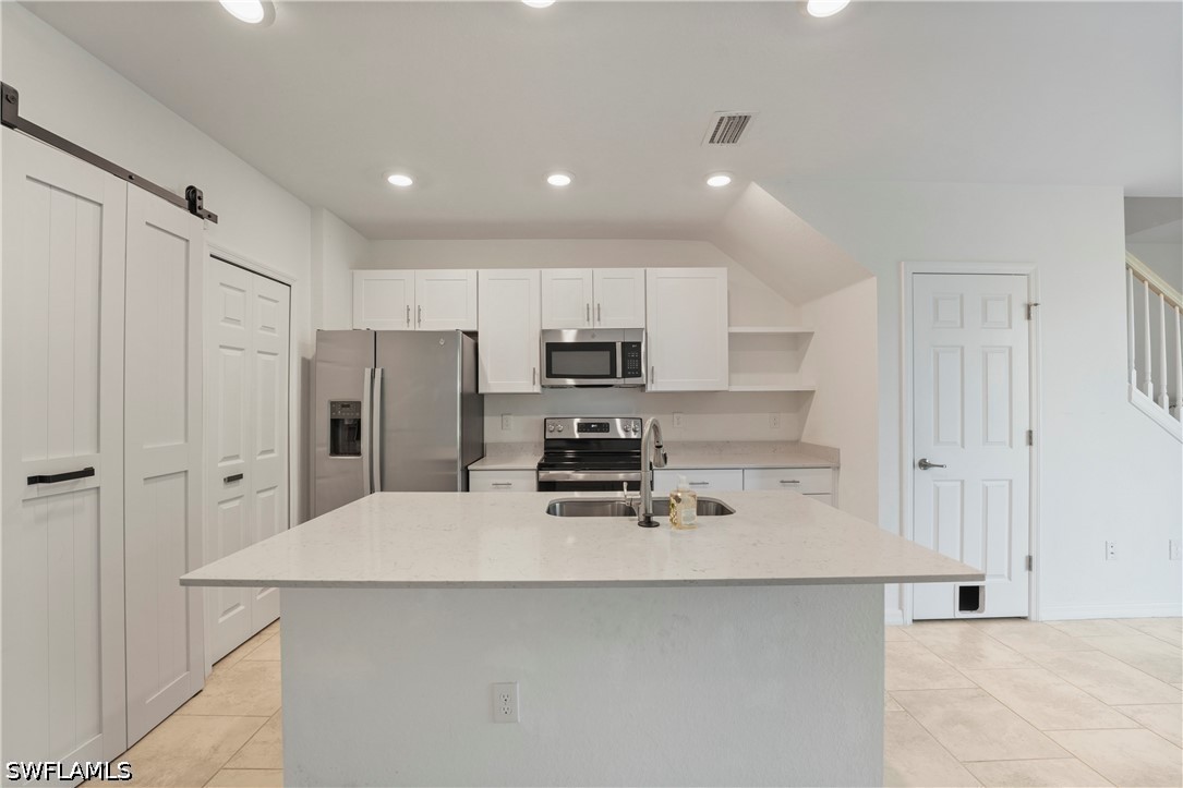 3 Bed Townhouse for Sale in Portico, photo 5