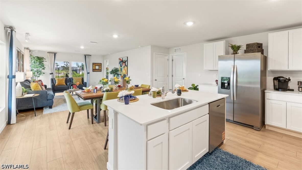3 Bed SingleFamilyResidence for Sale in Bentley Crossing, photo 5