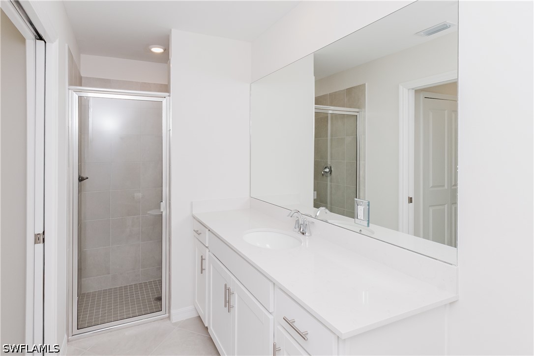 2 Bed Condominium for Sale in Ibis Landing, photo 5