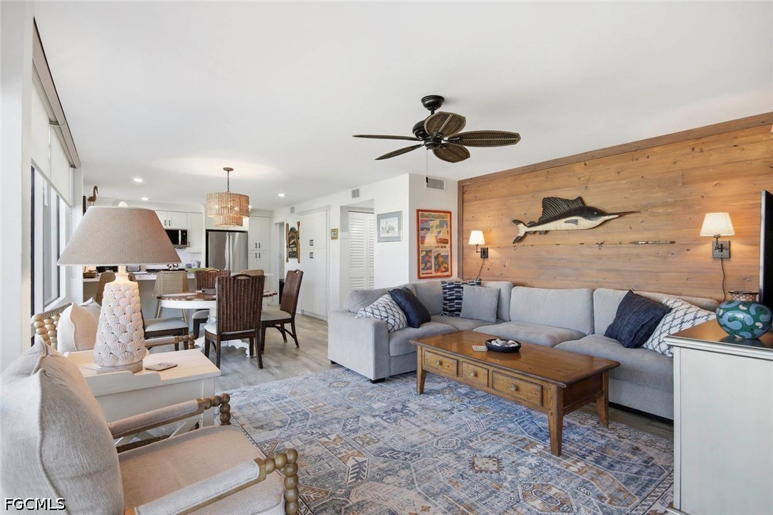 2 Bed Waterfront Home for Sale in Sanibel, photo 5