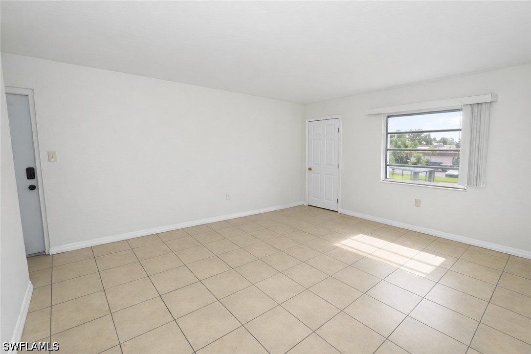2 Bed Condominium for Sale in Fort Myers, photo 5