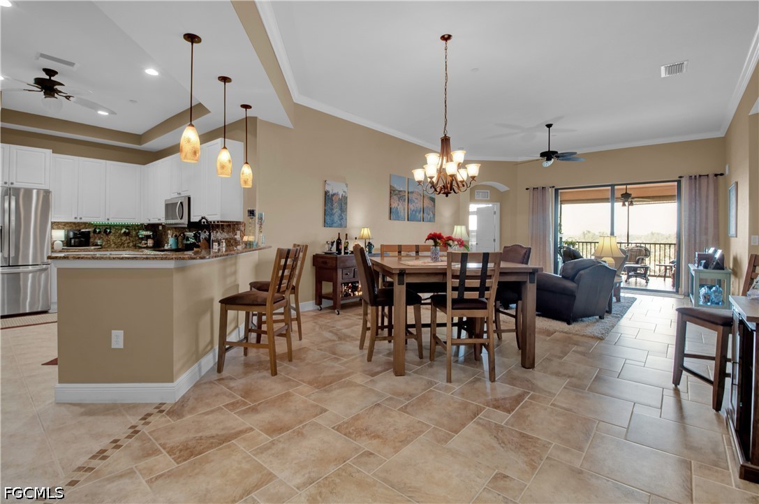 3 Bed Pool Home for Sale in Esplanade, photo 5