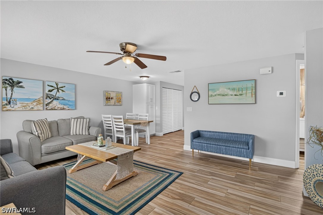 4 Bed Duplex for Sale in Naples Park, photo 5