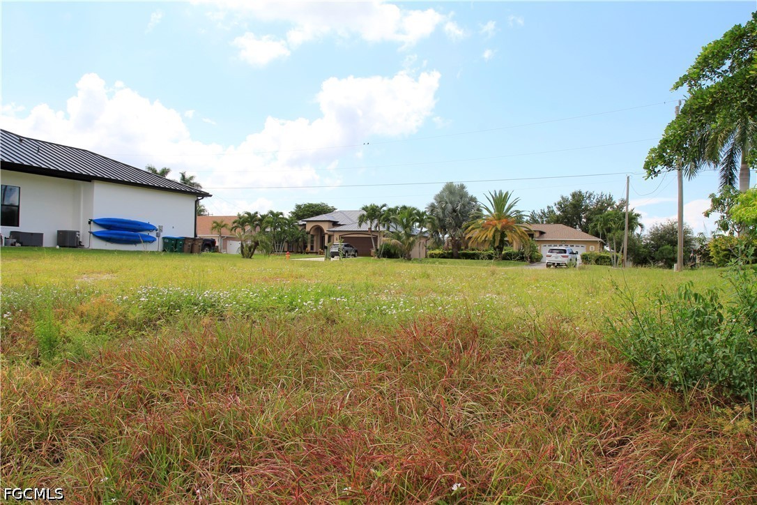 Waterfront Home for Sale in Cape Coral, photo 5