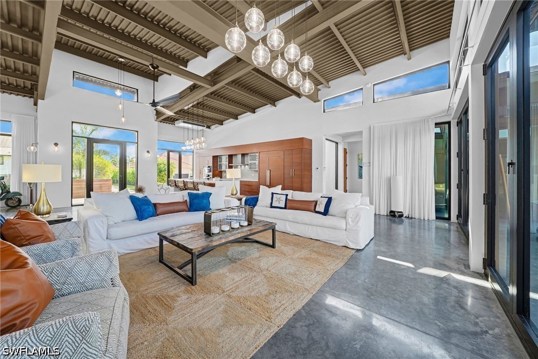 3 Bed Pool Home for Sale in Marco Beach, photo 5