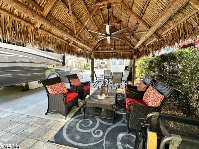 Residential for Sale in Fort Myers, photo 5