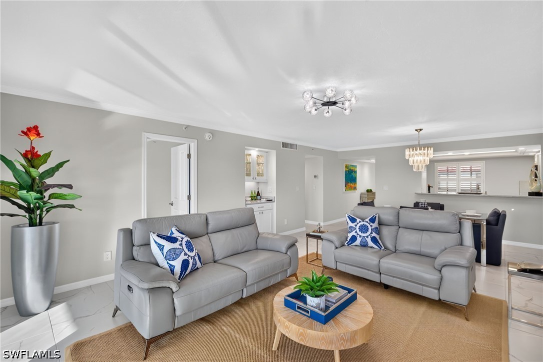 2 Bed Waterfront Home for Sale in Chateaumere, photo 5