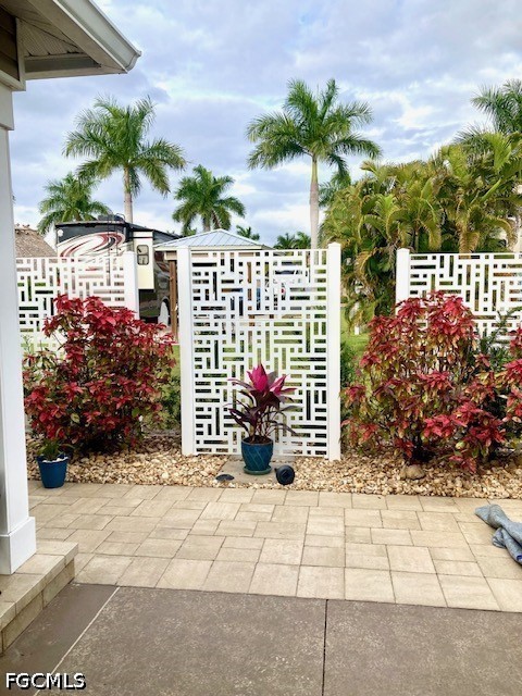 Residential for Sale in Fort Myers, photo 5