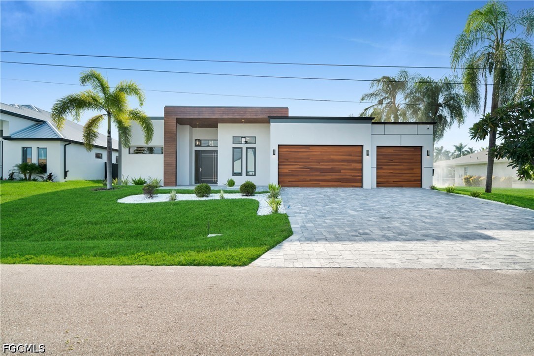 4 Bed Pool Home for Sale in Cape Coral, photo 5