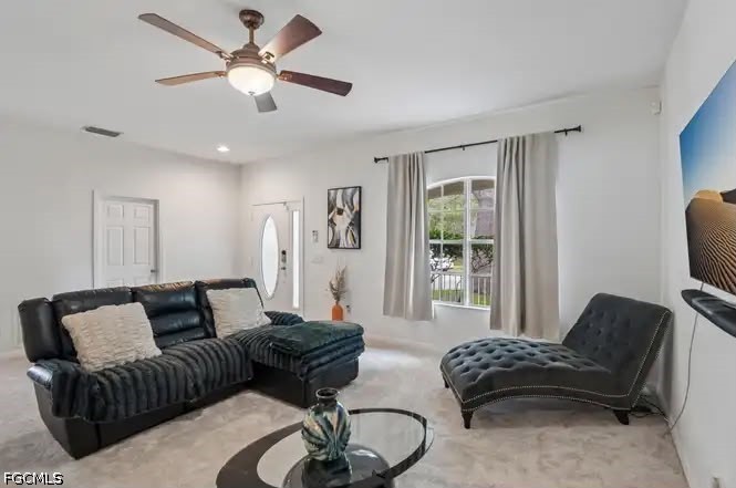 3 Bed SingleFamilyResidence for Sale in Temple Terrace, photo 5