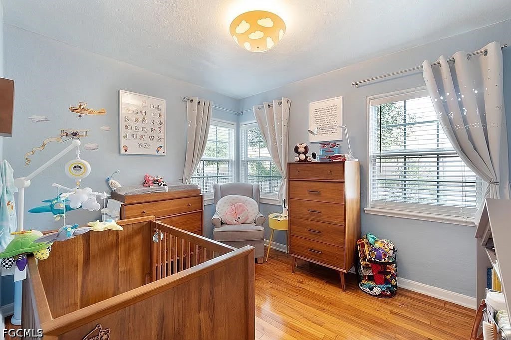 2 Bed SingleFamilyResidence for Sale in Orlando, photo 5