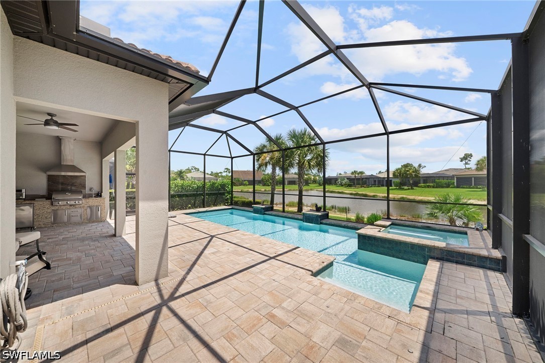 3 Bed Pool Home for Sale in Naples, photo 5