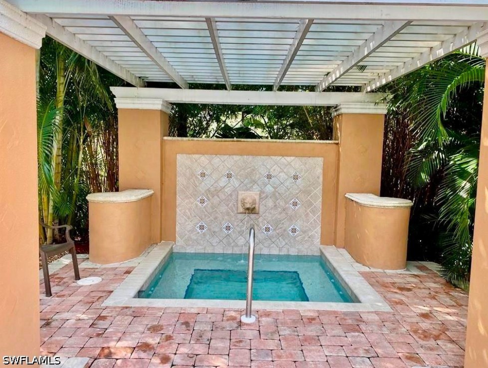 2 Bed Condominium for Sale in Enclave, photo 5