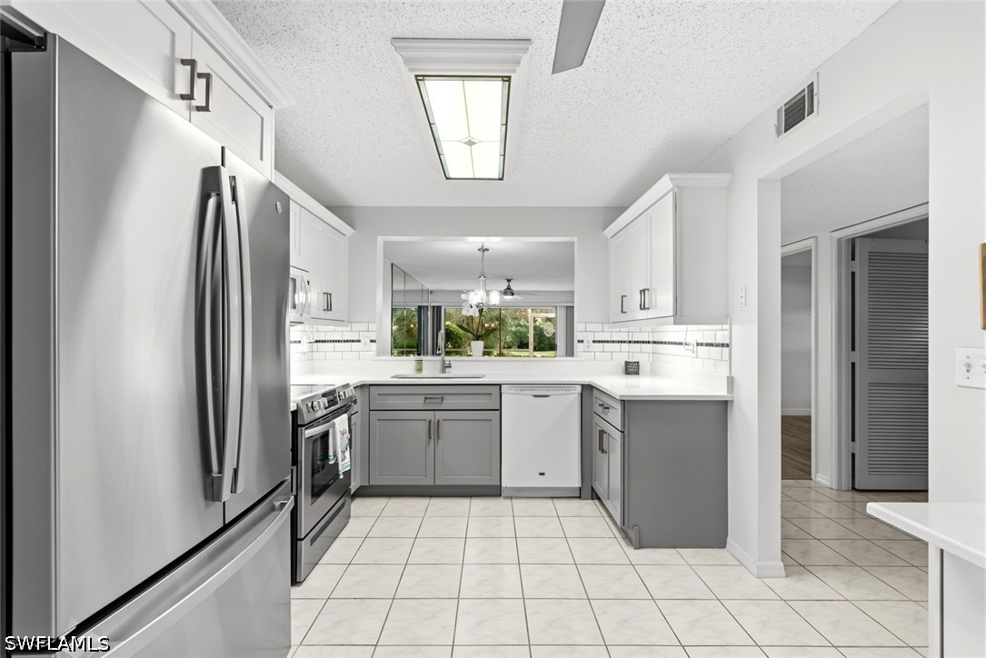 3 Bed Condominium for Sale in Newcastle, photo 5