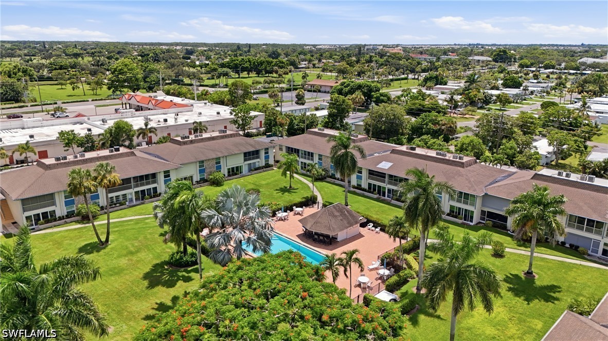 2 Bed Condominium for Sale in Naples, photo 5