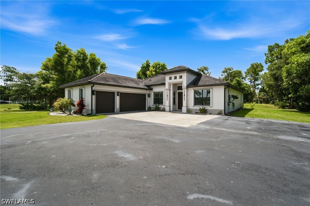 4 Bed SingleFamilyResidence for Sale in Naples, photo 5