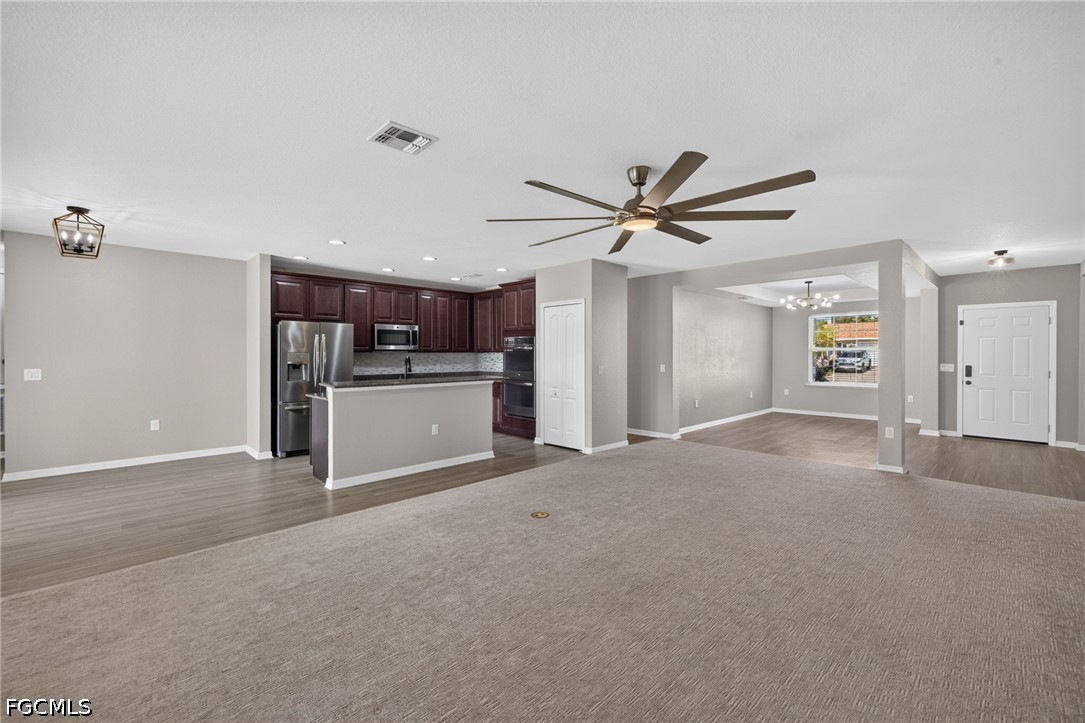 4 Bed SingleFamilyResidence for Sale in Cape Coral, photo 5