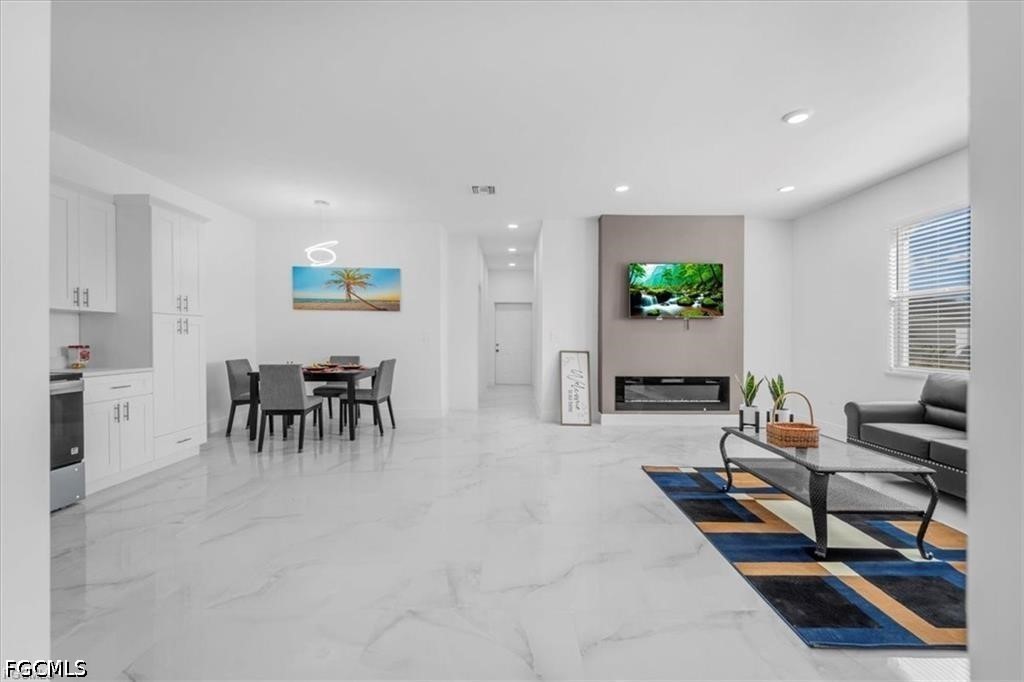 4 Bed Duplex for Sale in Southwood, photo 5