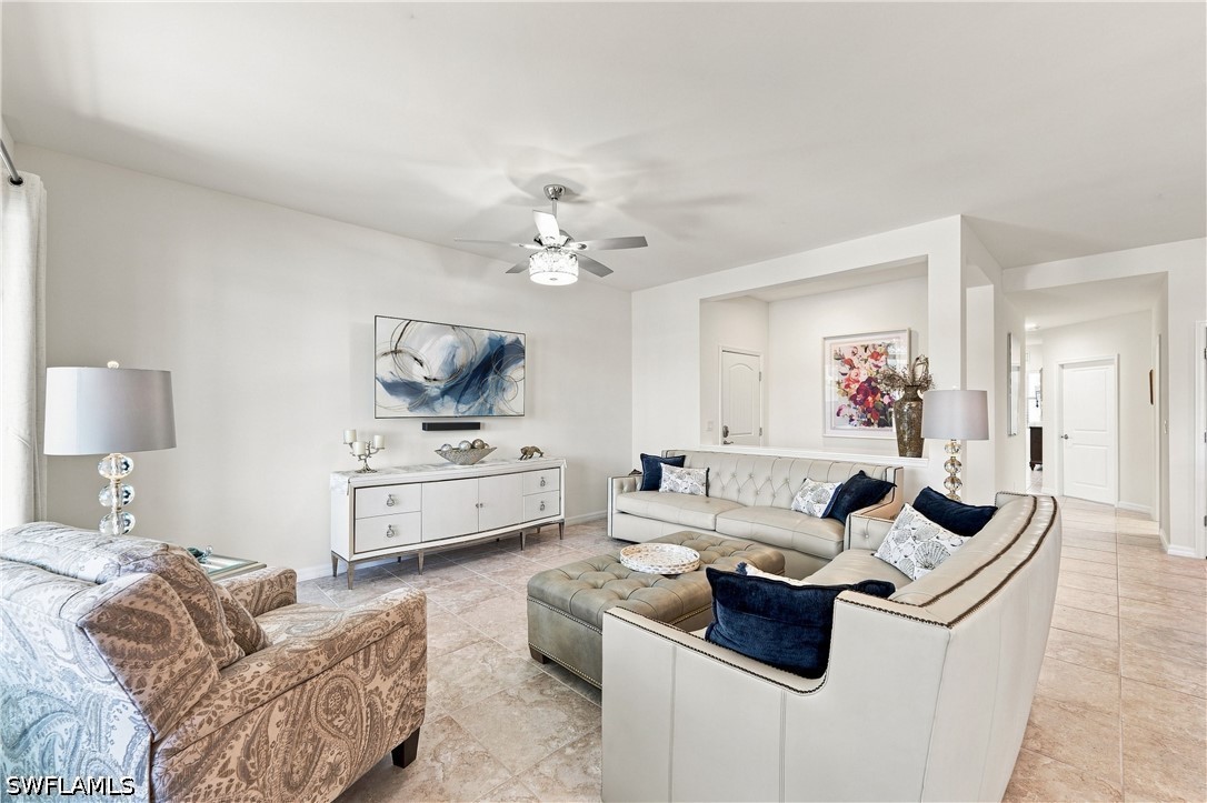 3 Bed Waterfront Home for Sale in Naples, photo 5