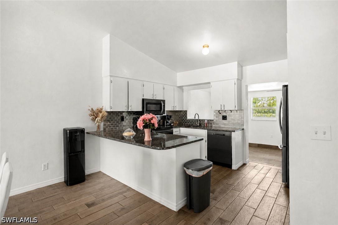2 Bed Duplex for Sale in San Carlos Park, photo 5