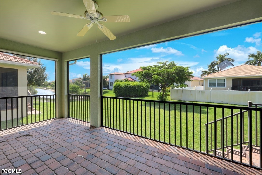 3 Bed SingleFamilyResidence for Sale in Banyan Bay, photo 5
