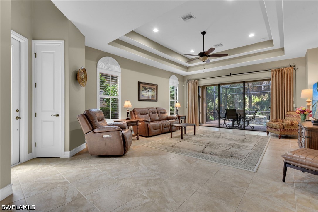 3 Bed Pool Home for Sale in Moorgate Point, photo 5