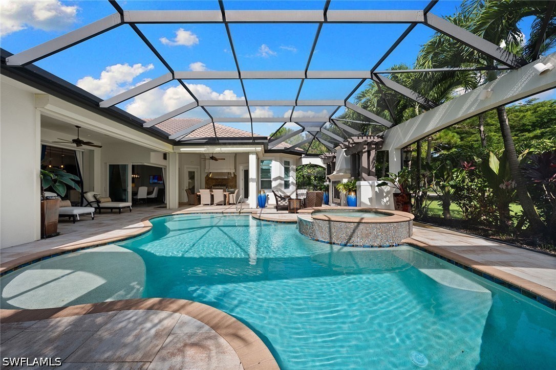 4 Bed Pool Home for Sale in Hedgestone, photo 5