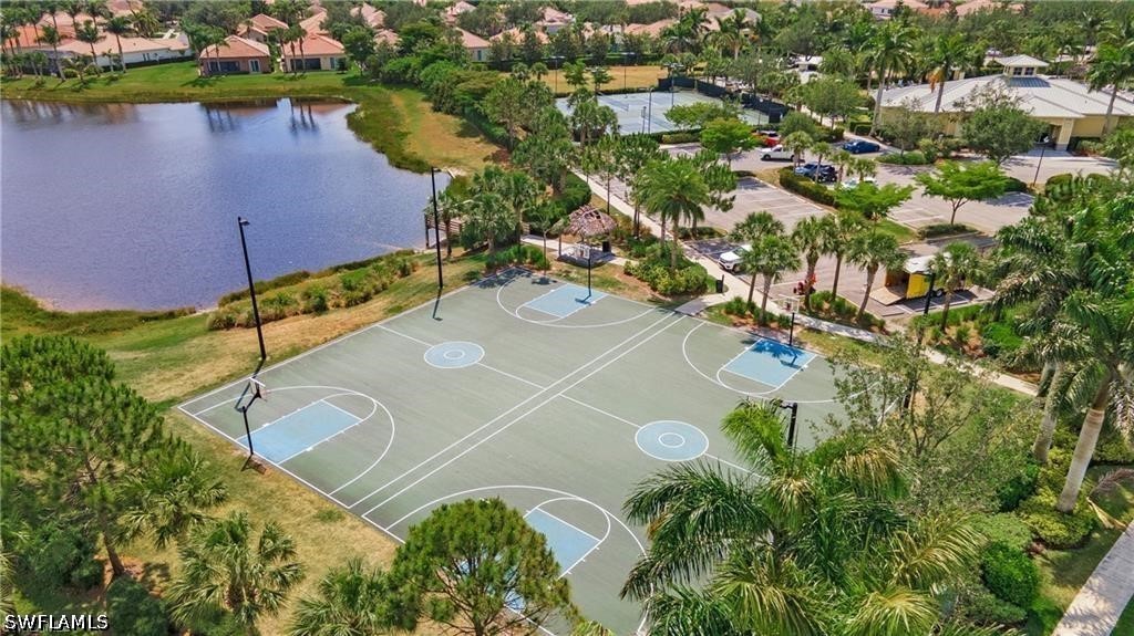 3 Bed Waterfront Home for Sale in Naples, photo 5
