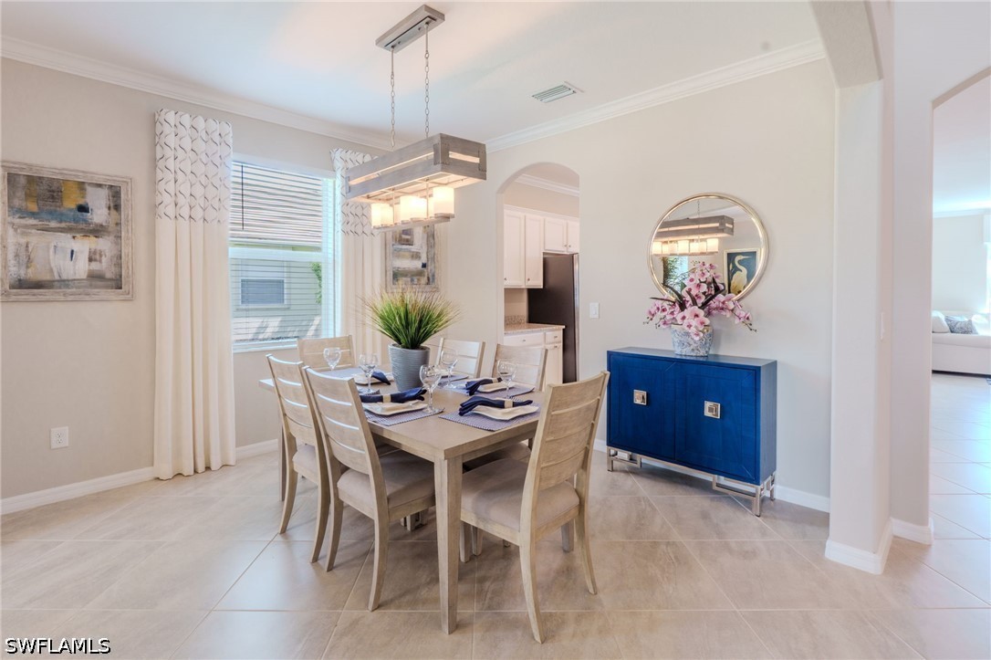 5 Bed Pool Home for Sale in Hampton Lakes, photo 5