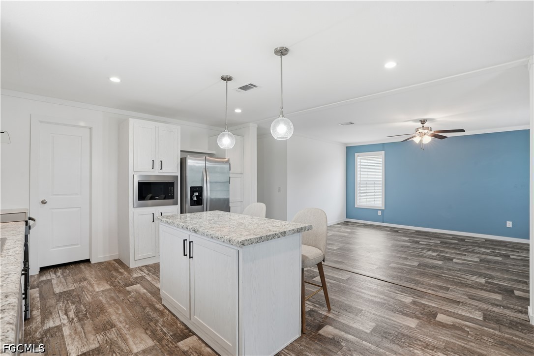 3 Bed ManufacturedHome for Sale in Fort Myers, photo 5