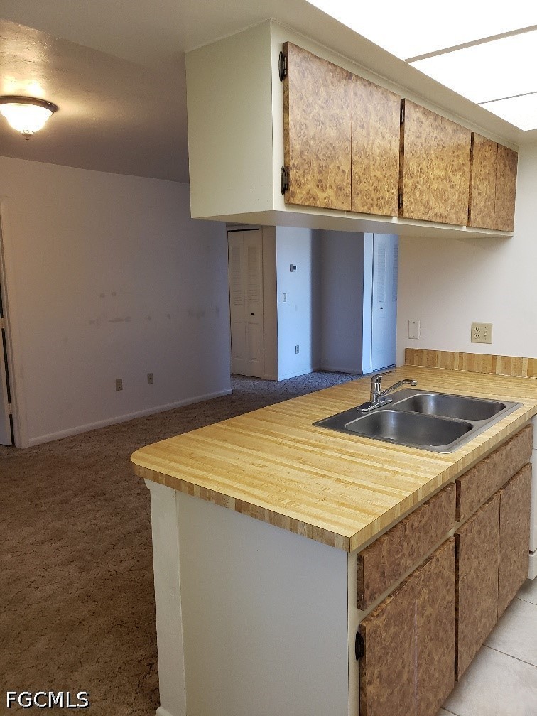 2 Bed Condominium for Sale in Cape Coral, photo 5