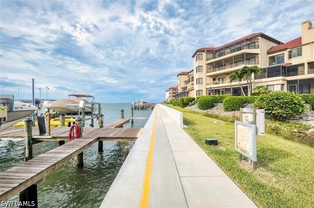 2 Bed Waterfront Home for Sale in La Peninsula, photo 5