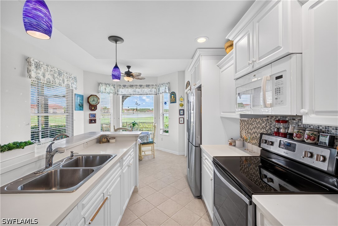 2 Bed Waterfront Home for Sale in Naples, photo 5