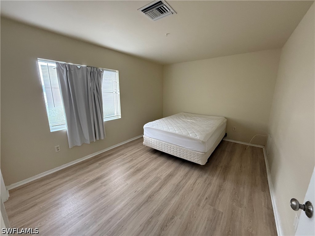 1 Bed Condominium for Sale in Bonita Springs, photo 5