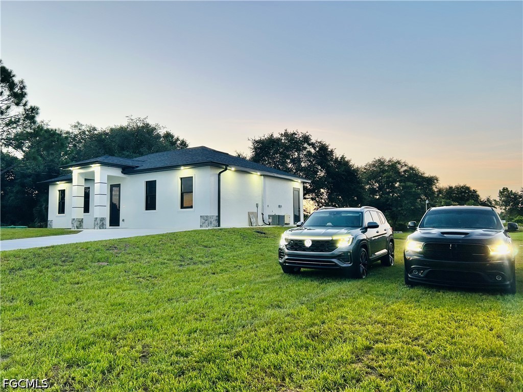 4 Bed SingleFamilyResidence for Sale in Lehigh Acres, photo 5