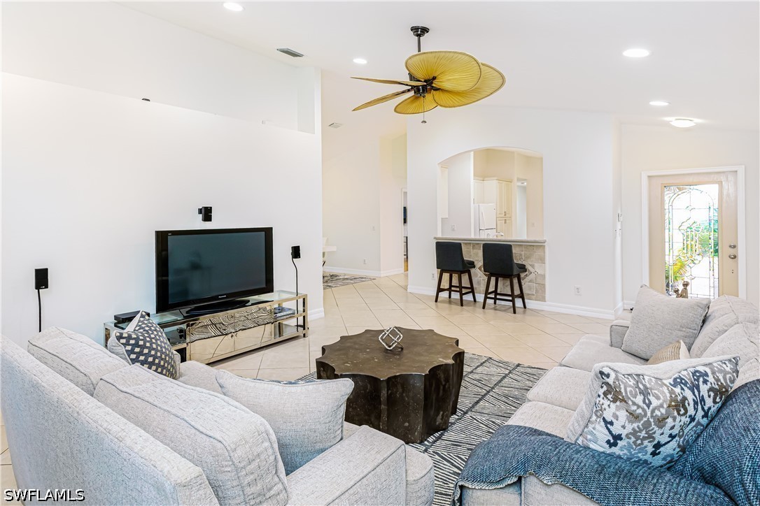 3 Bed Pool Home for Sale in Saturnia Lakes, photo 5
