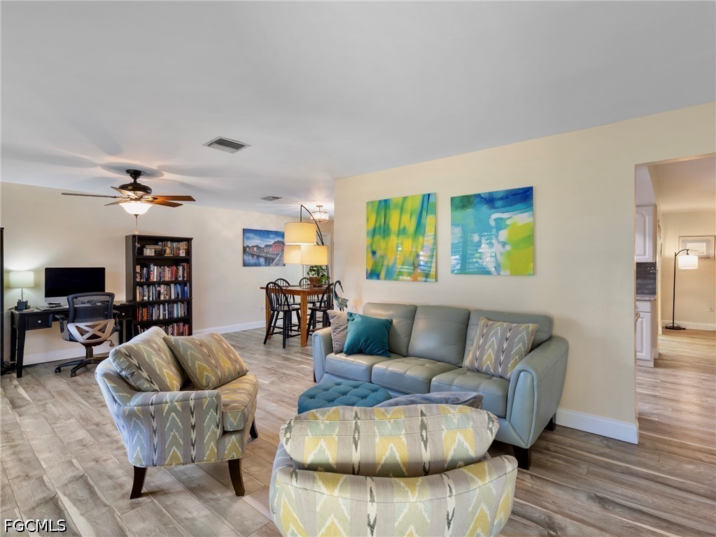 3 Bed Pool Home for Sale in Mcgregor Isles, photo 5