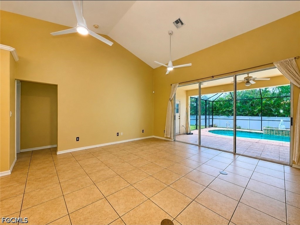 3 Bed Pool Home for Sale in Cape Coral, photo 5