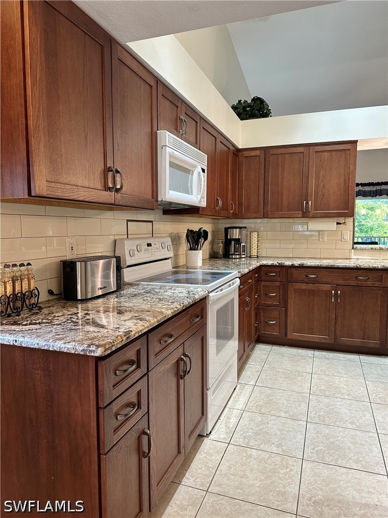 2 Bed Waterfront Home for Sale in Dover Place, photo 5