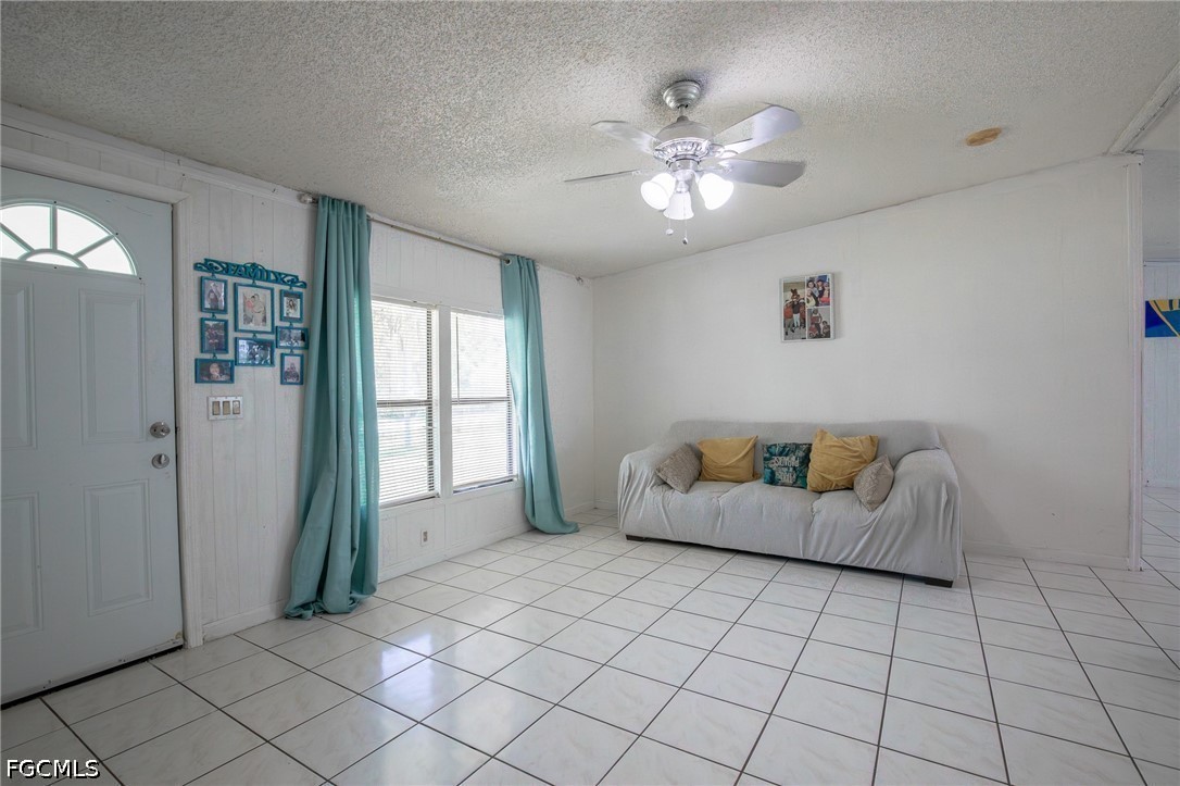 3 Bed ManufacturedHome for Sale in Clewiston, photo 5