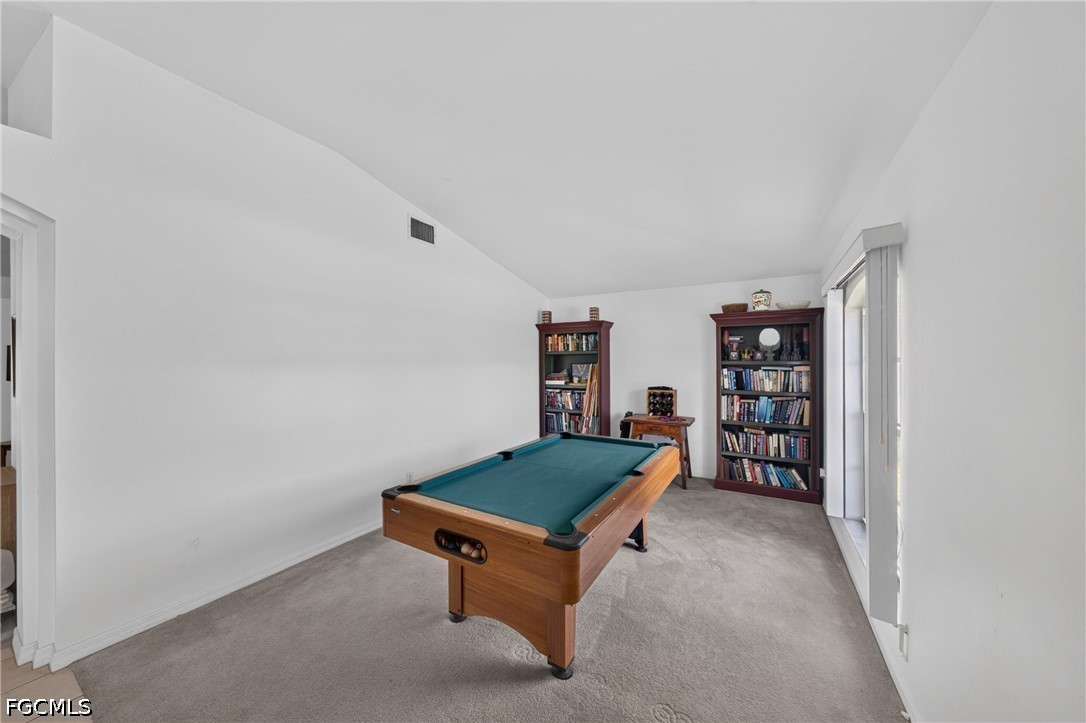3 Bed SingleFamilyResidence for Sale in Lehigh Acres, photo 5