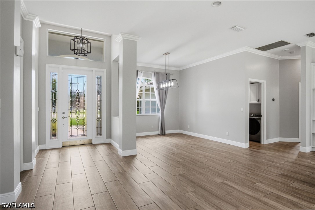 3 Bed Waterfront Home for Sale in Naples, photo 5