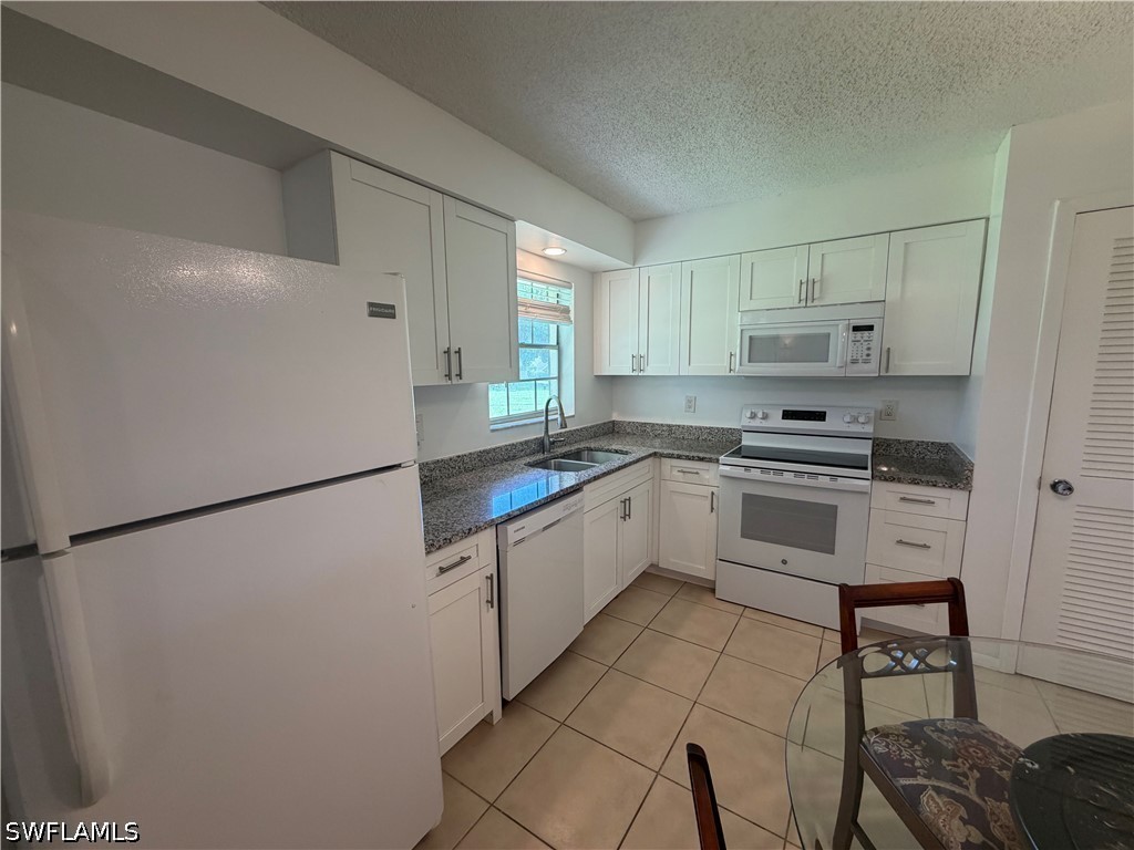 2 Bed Condominium for Sale in Poinciana Condo, photo 5