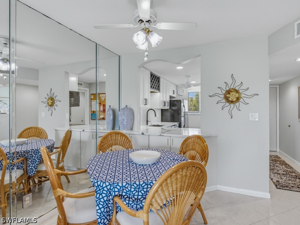 2 Bed Waterfront Home for Sale in Marco Island, photo 5