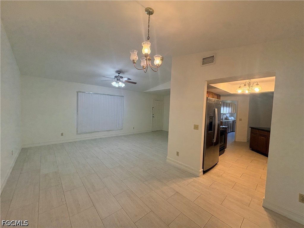 3 Bed SingleFamilyResidence for Sale in Cape Coral, photo 5