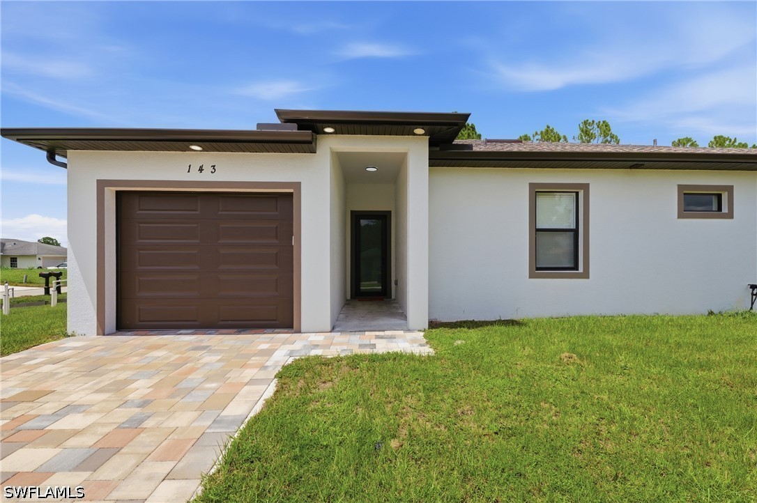 6 Bed Duplex for Sale in Lehigh Acres, photo 5