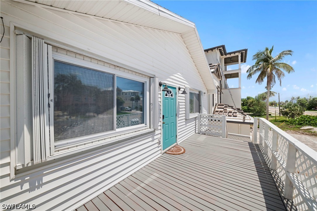 2 Bed Waterfront Home for Sale in Bonita Springs, photo 5