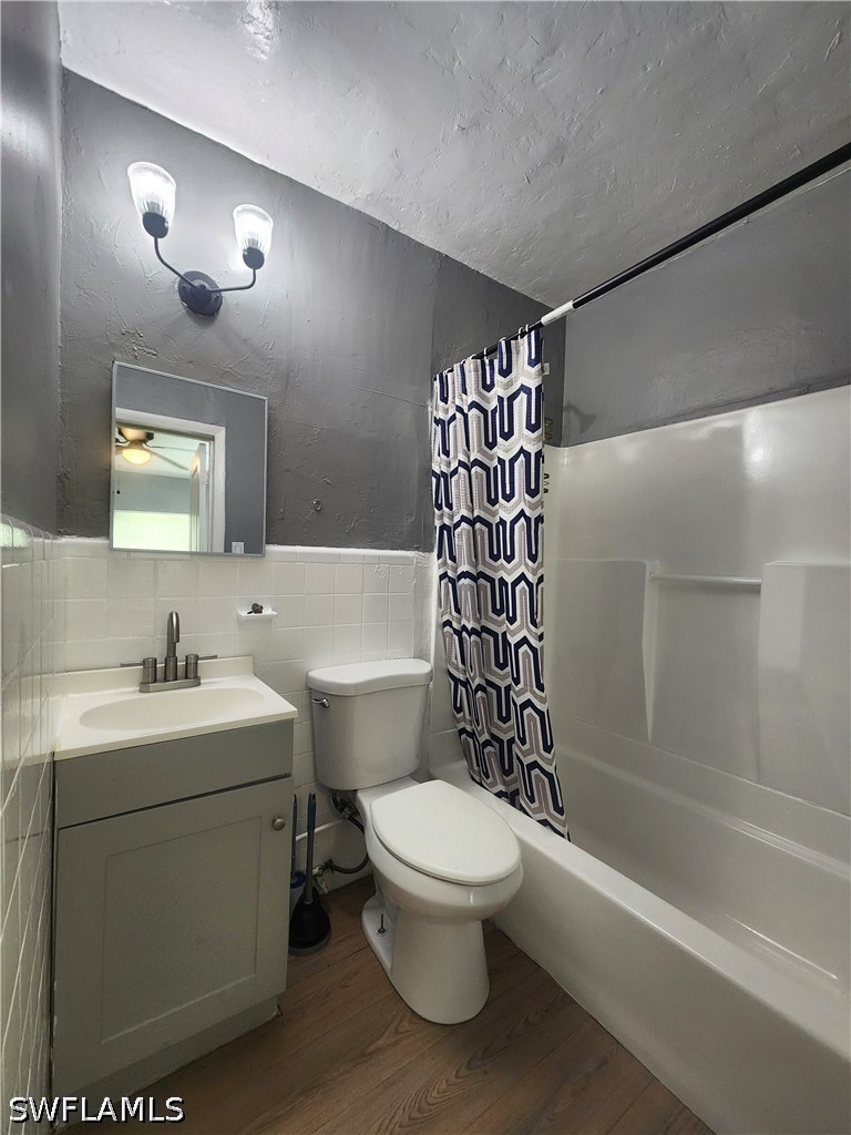 1 Bed Duplex for Sale in Naples Better Homes, photo 5